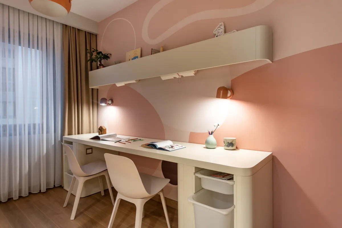 Children's bedroom